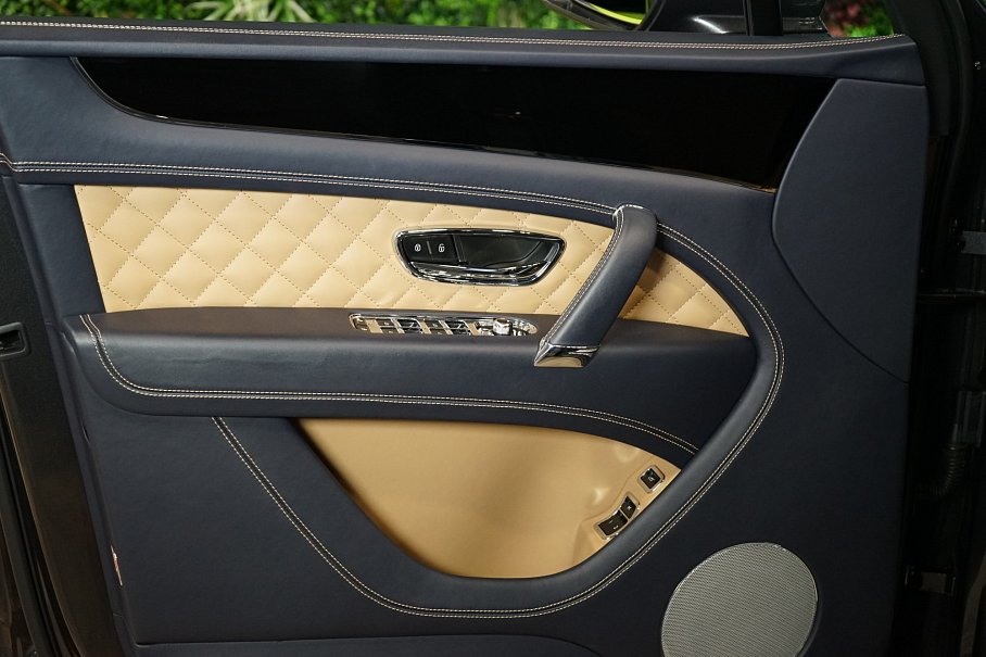 Bentley Bentayga W12