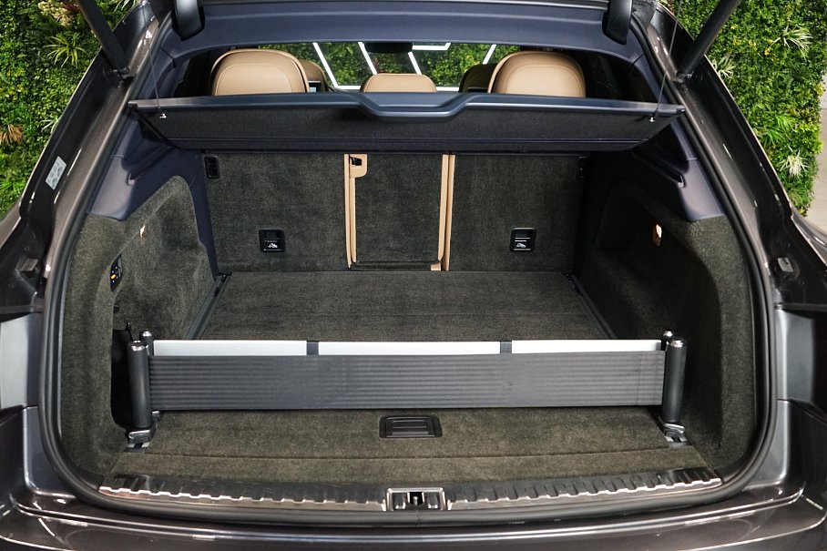 Bentley Bentayga W12