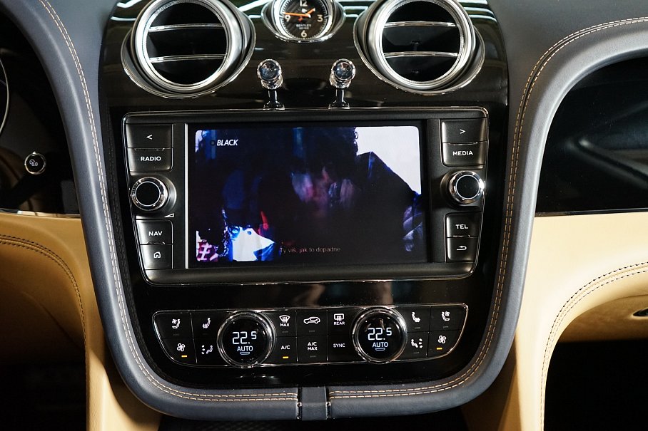 Bentley Bentayga W12