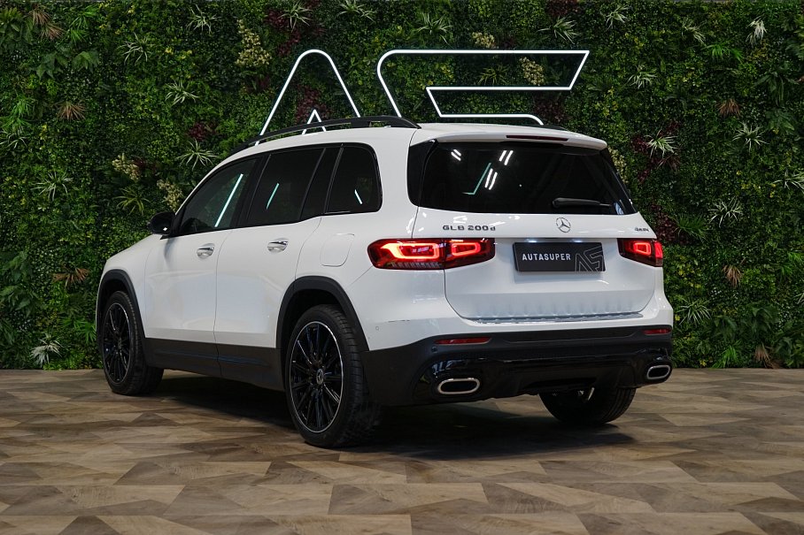 Mercedes-Benz GLB 200d 4Matic