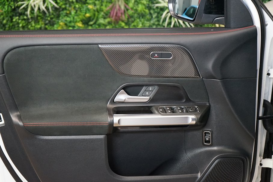 Mercedes-Benz GLB 200d 4Matic