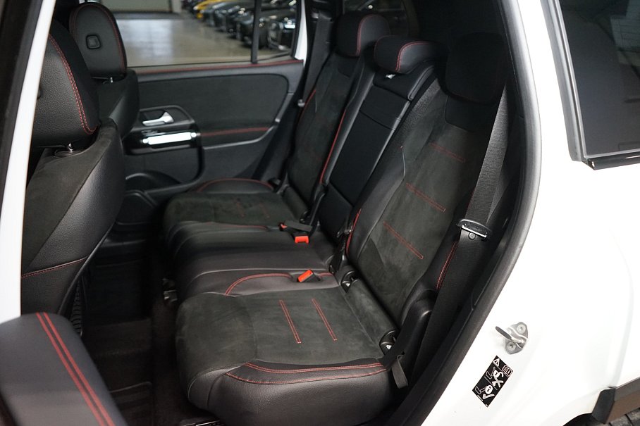 Mercedes-Benz GLB 200d 4Matic