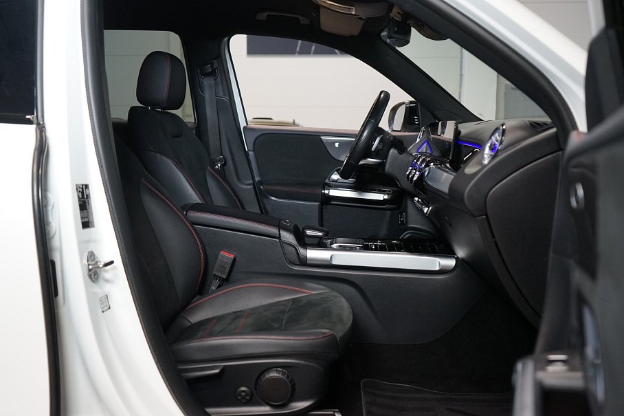 Mercedes-Benz GLB 200d 4Matic