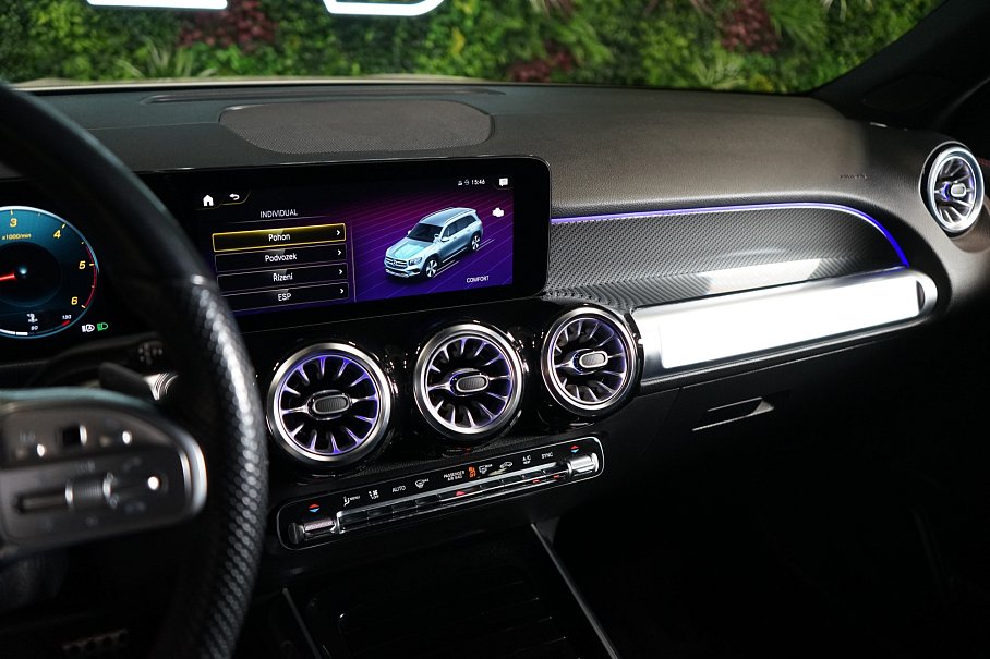 Mercedes-Benz GLB 200d 4Matic