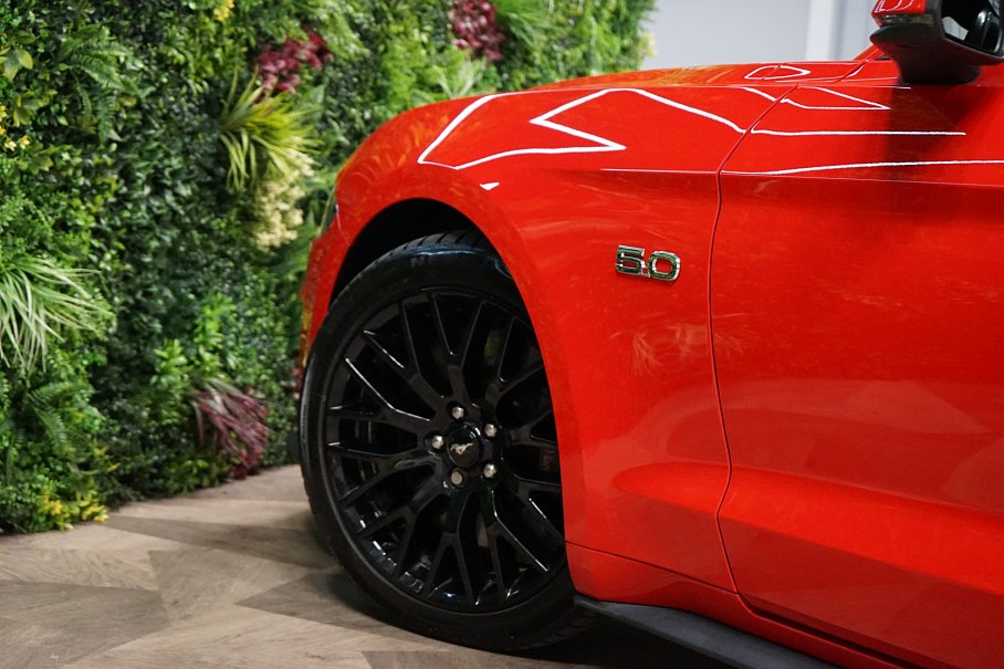 Ford Mustang 5.0 GT