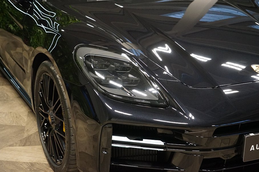 Porsche Panamera GTS