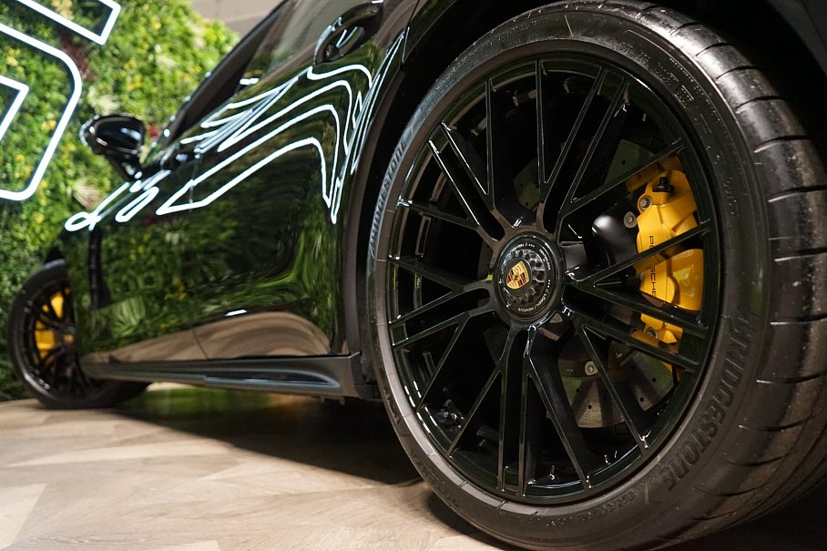 Porsche Panamera GTS