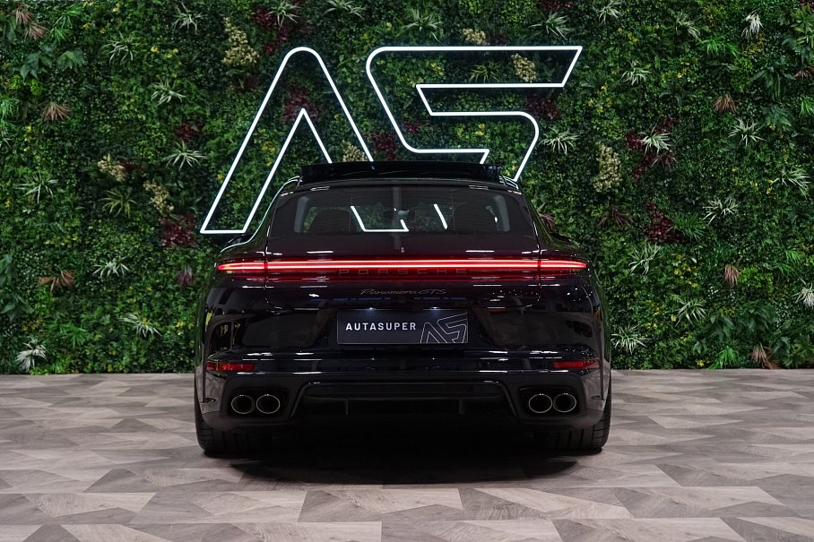 Porsche Panamera GTS