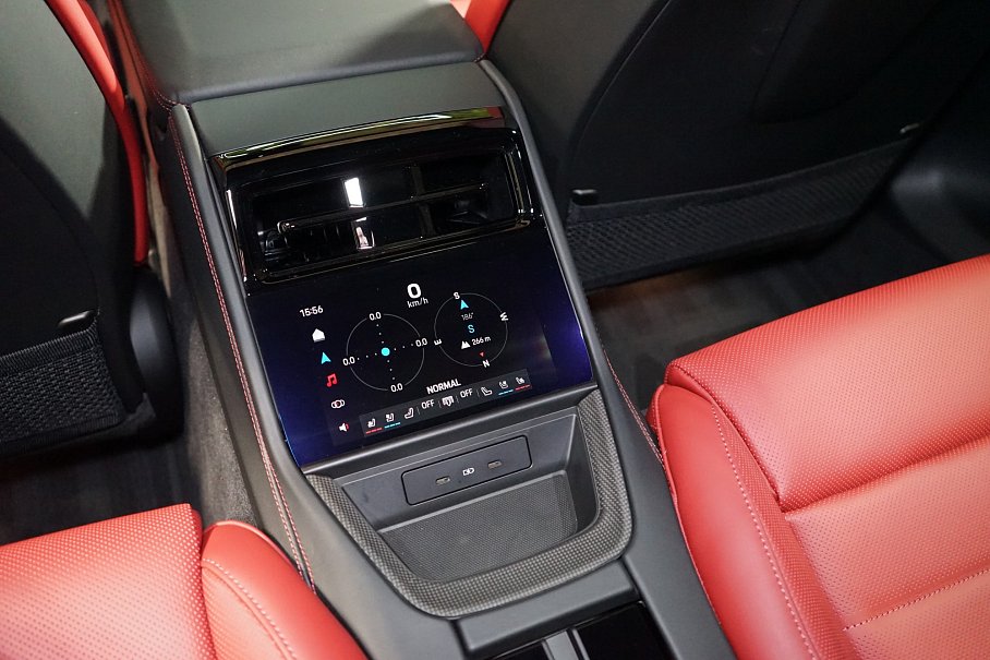 Porsche Panamera GTS