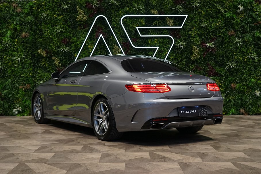 Mercedes-Benz Třída S 500 4Matic Coupé