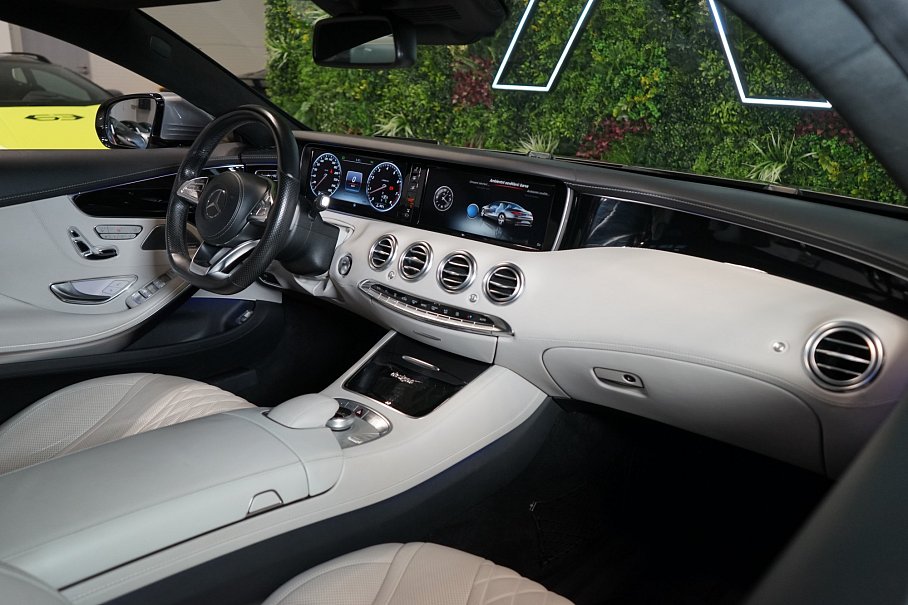 Mercedes-Benz Třída S 500 4Matic Coupé