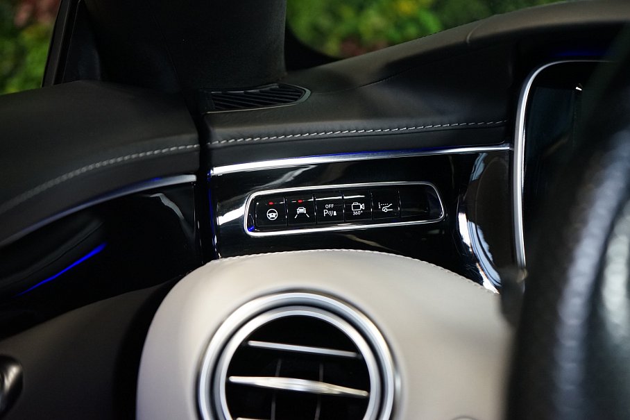 Mercedes-Benz Třída S 500 4Matic Coupé