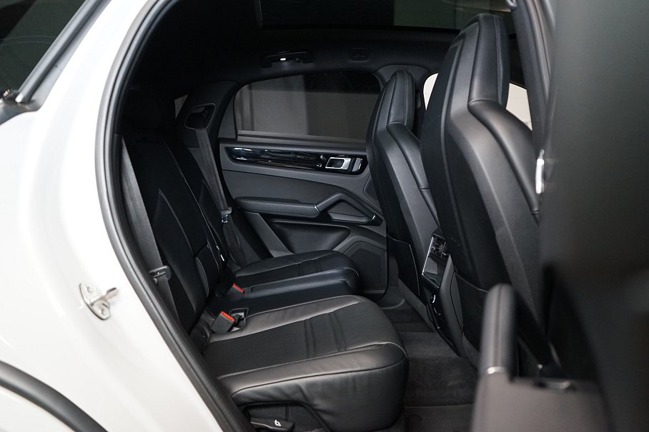 Porsche Cayenne Coupe E-Hybrid