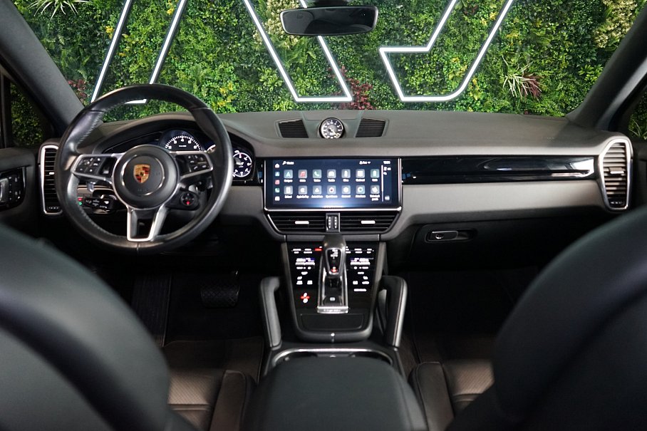 Porsche Cayenne Coupe E-Hybrid