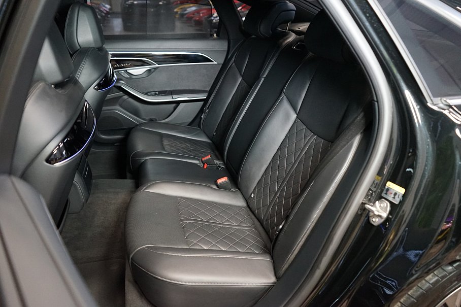 Audi A8 50 TDI quattro