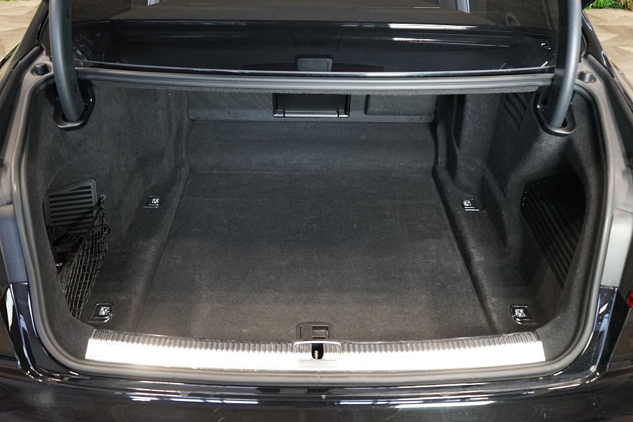 Audi A8 50 TDI quattro