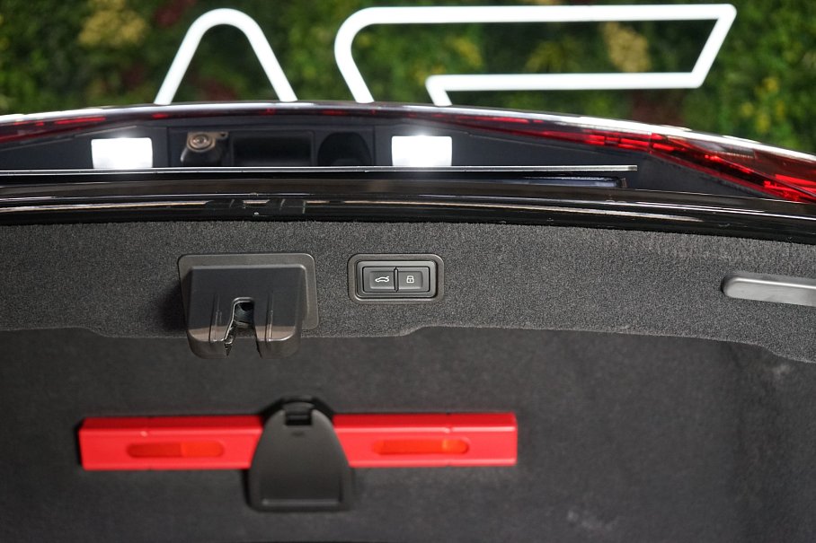 Audi A8 50 TDI quattro