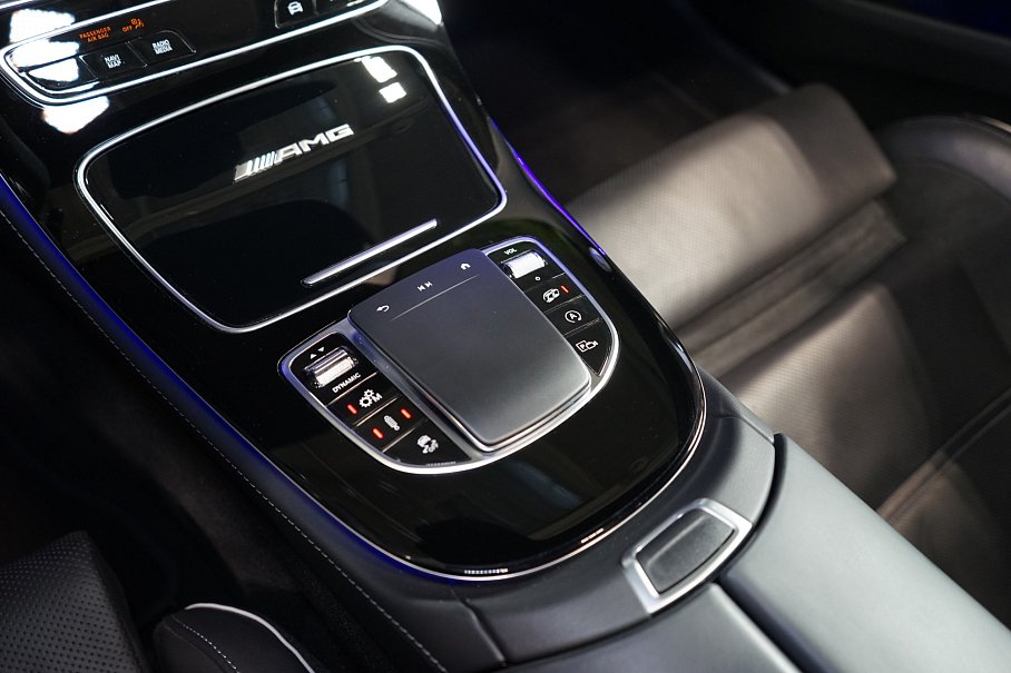 Mercedes-Benz Třída E 63s AMG 4Matic