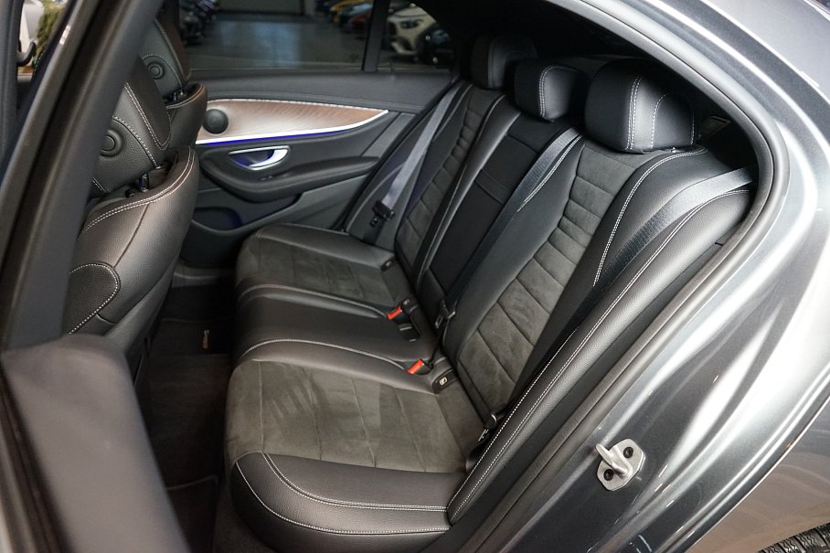 Mercedes-Benz Třída E 400d 4Matic