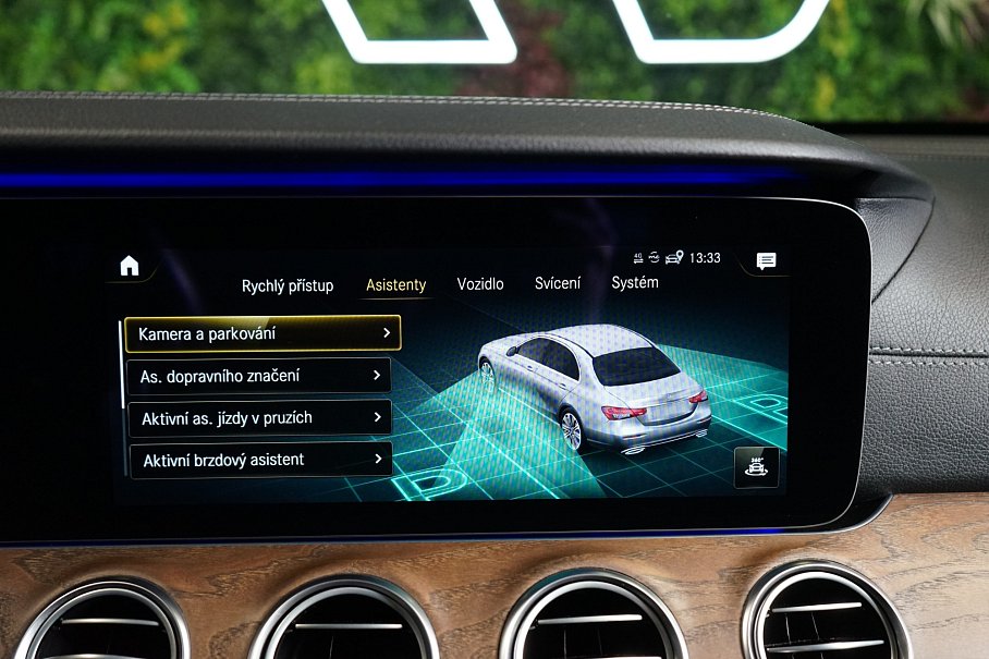 Mercedes-Benz Třída E 400d 4Matic