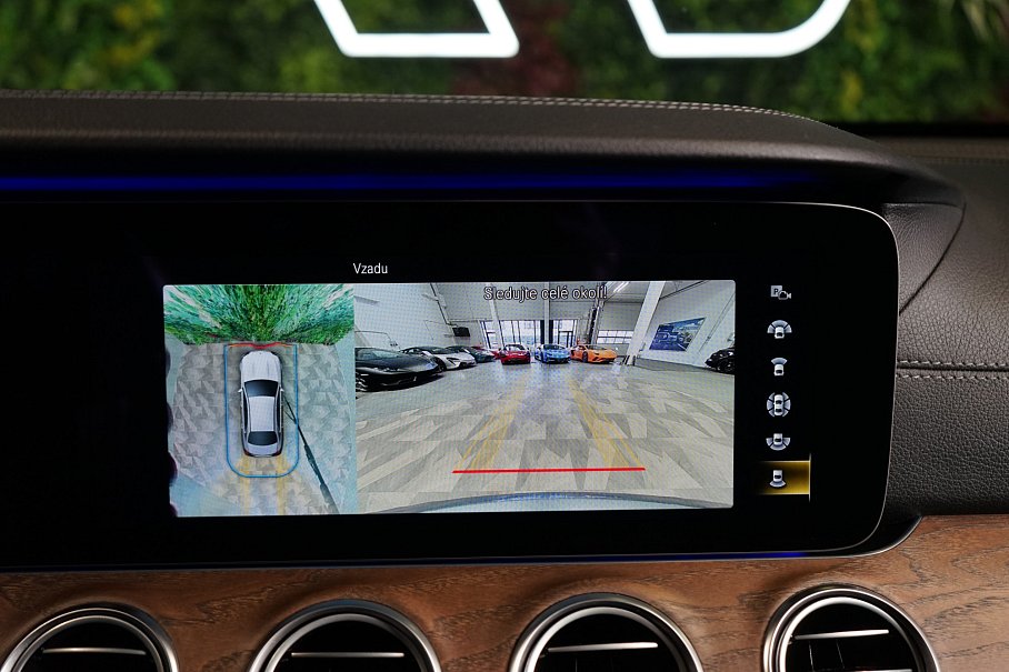 Mercedes-Benz Třída E 400d 4Matic