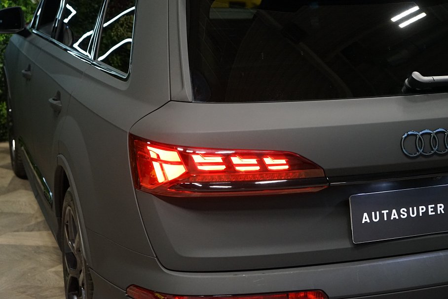 Audi Q7 50 TDI quattro