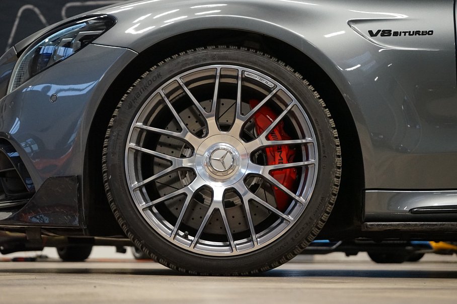 Mercedes-Benz Třída C 63s AMG