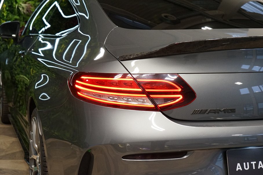 Mercedes-Benz Třída C 63s AMG