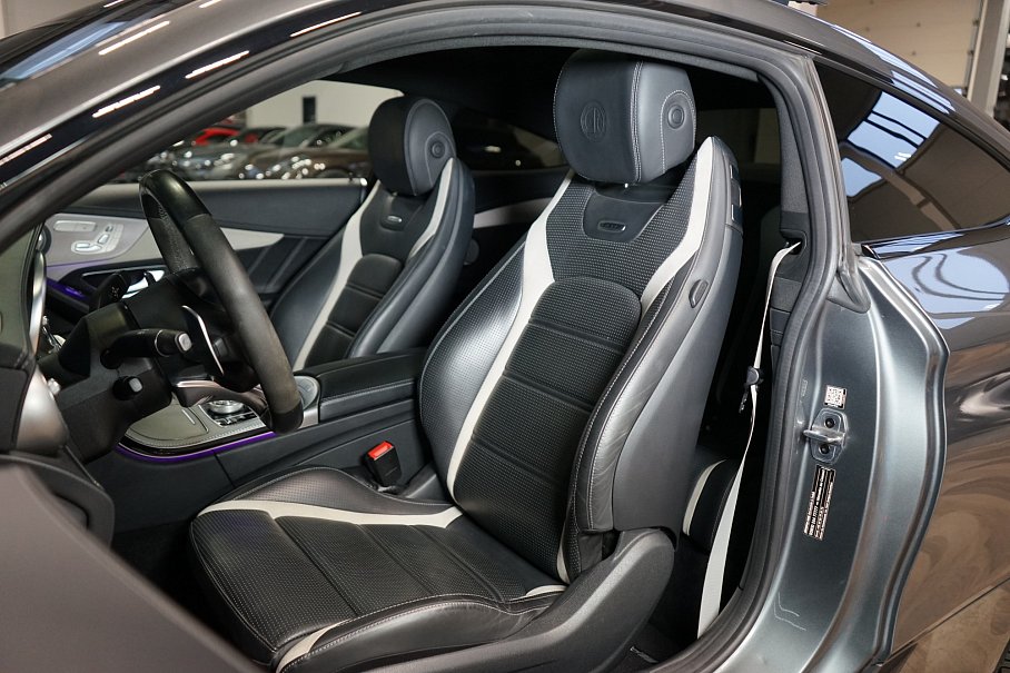 Mercedes-Benz Třída C 63s AMG