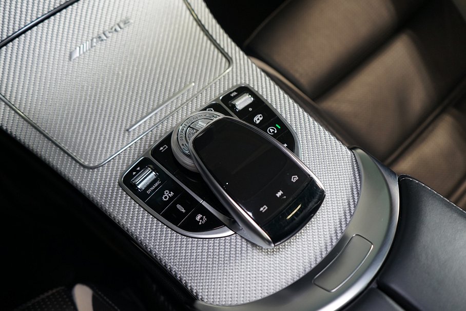 Mercedes-Benz Třída C 63s AMG