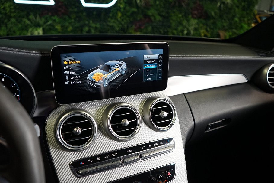 Mercedes-Benz Třída C 63s AMG