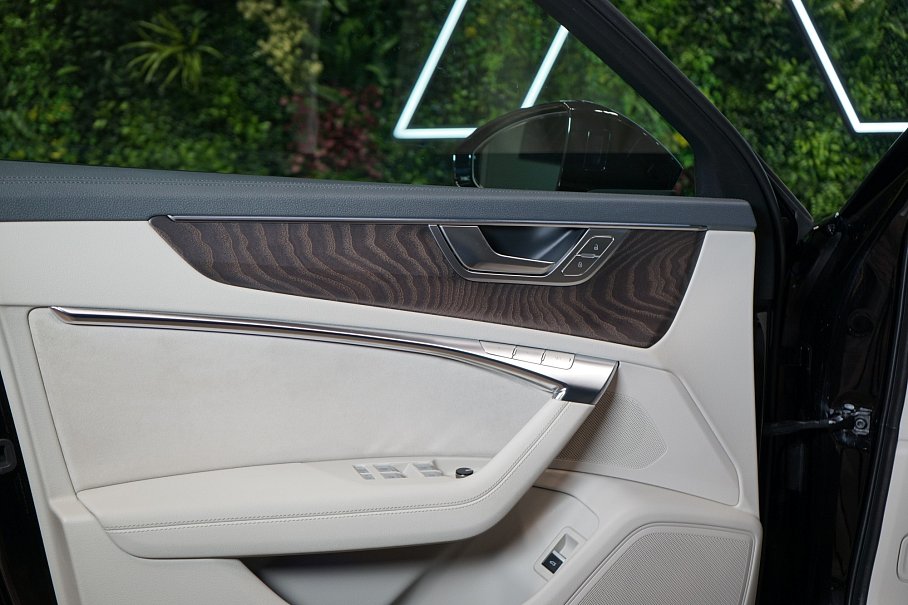 Audi A6 55 TFSI quattro