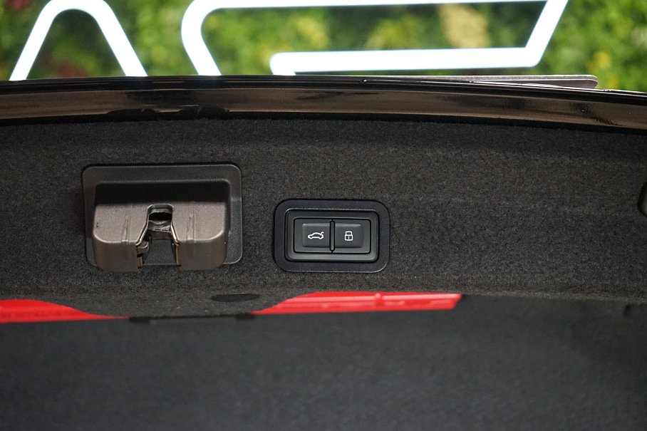 Audi A6 55 TFSI quattro