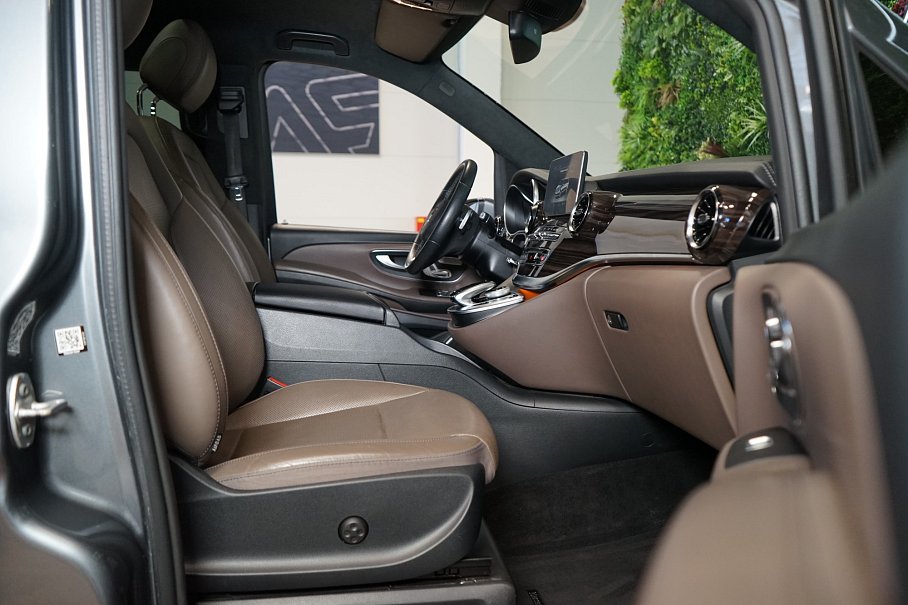 Mercedes-Benz Třída V 300d 4Matic Long