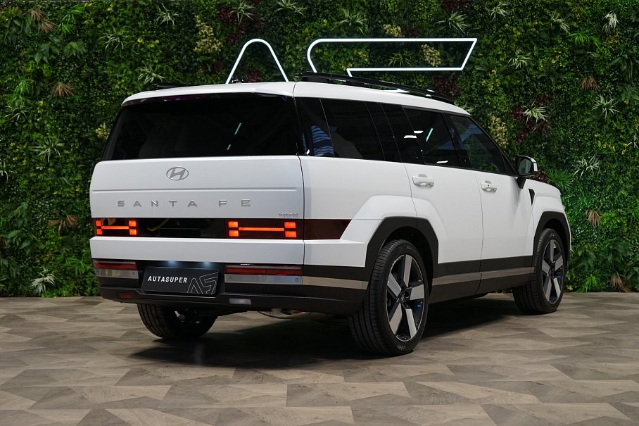 Hyundai Santa Fe 1.6 TGDI HEV