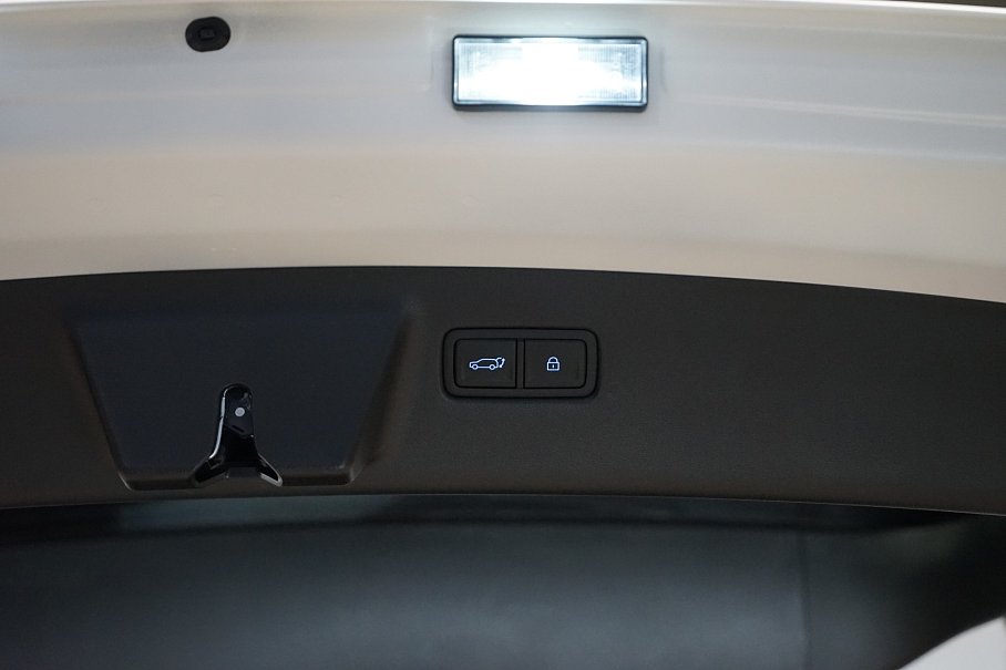 Hyundai Santa Fe 1.6 TGDI HEV