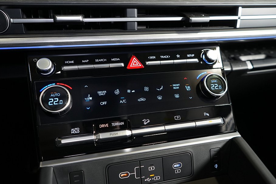 Hyundai Santa Fe 1.6 TGDI HEV