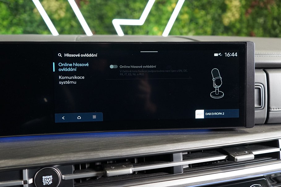 Hyundai Santa Fe 1.6 TGDI HEV