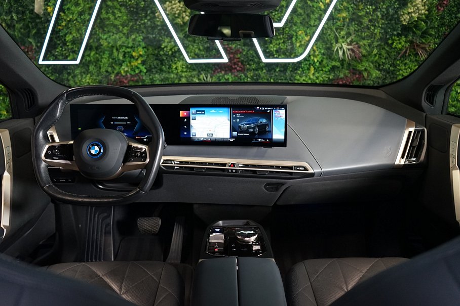 BMW IX xDrive 50
