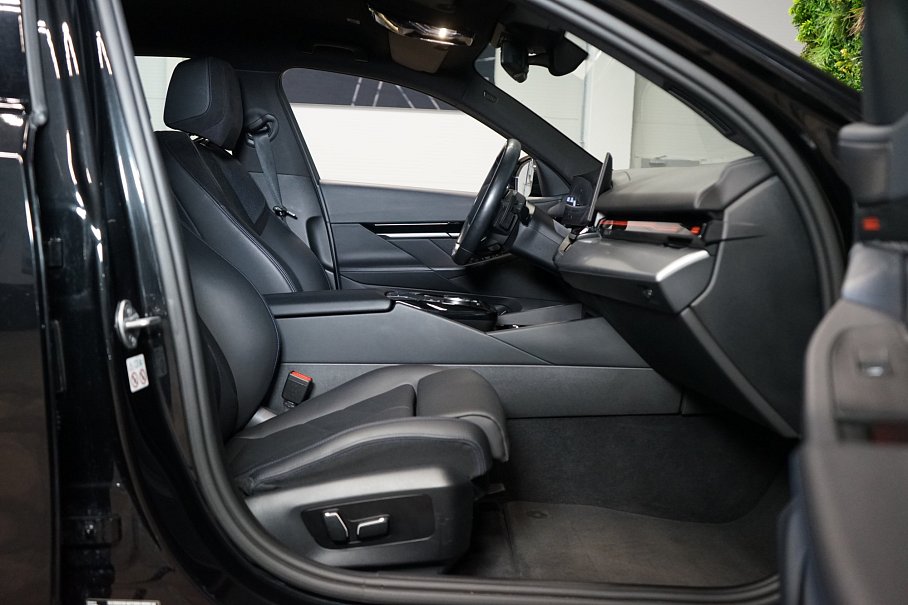 BMW Řada 5 20d xDrive