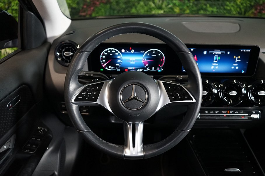 Mercedes-Benz GLA 200d