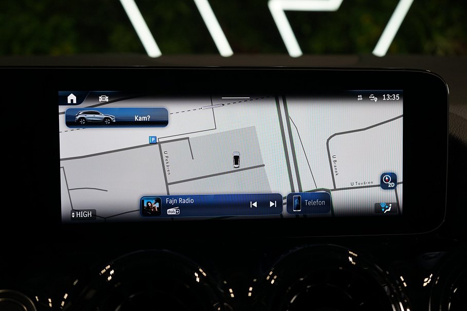 Mercedes-Benz GLA 200d