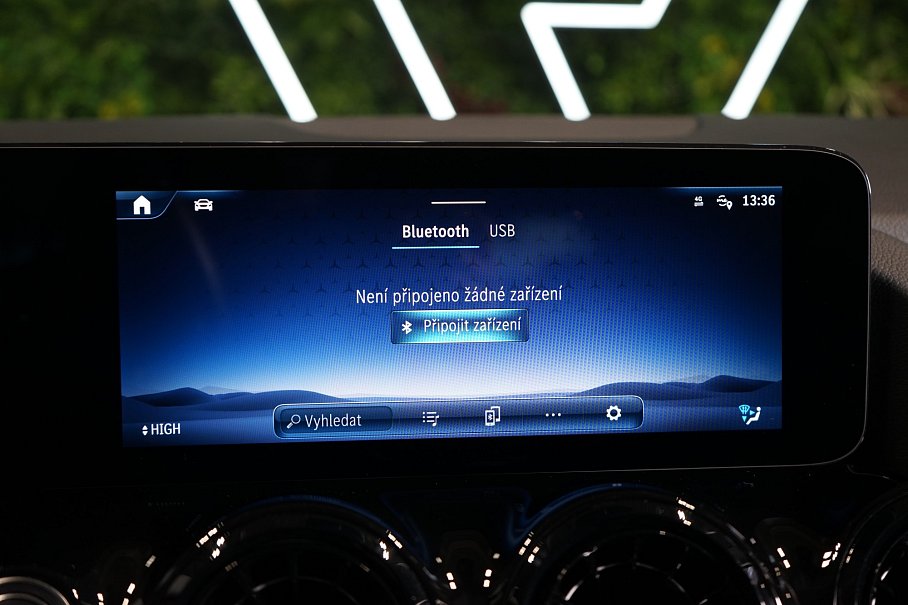 Mercedes-Benz GLA 200d