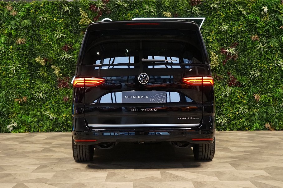 Volkswagen Multivan 1.5 TSI PHEV 4MOTION
