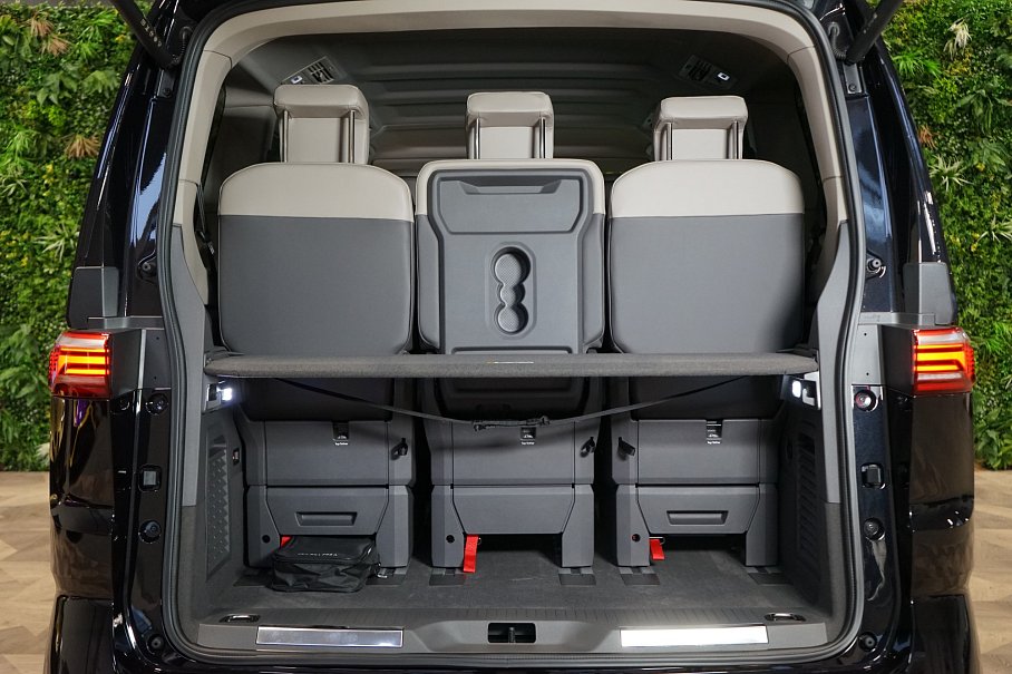 Volkswagen Multivan 1.5 TSI PHEV 4MOTION