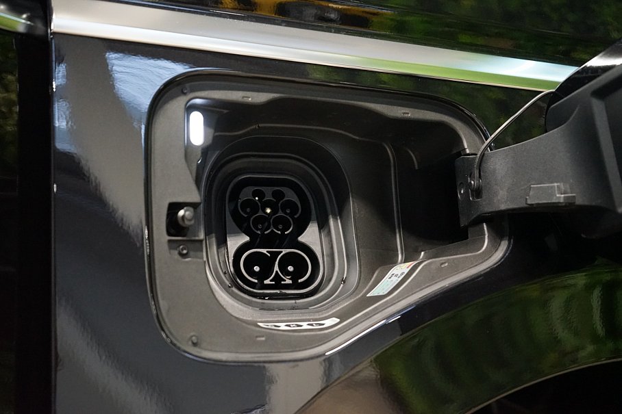 Volkswagen Multivan 1.5 TSI PHEV 4MOTION