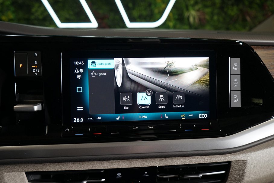 Volkswagen Multivan 1.5 TSI PHEV 4MOTION