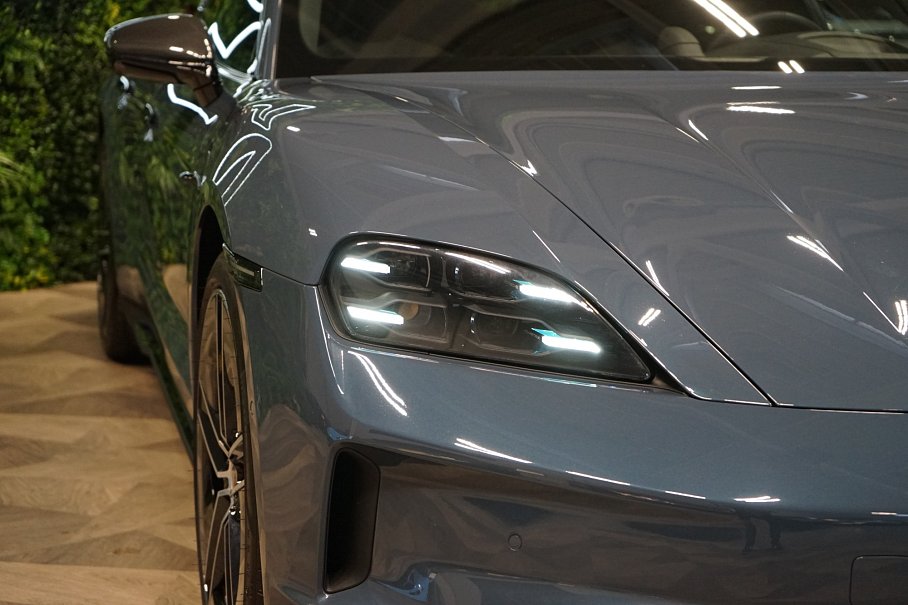 Porsche Taycan GTS Sport Turismo