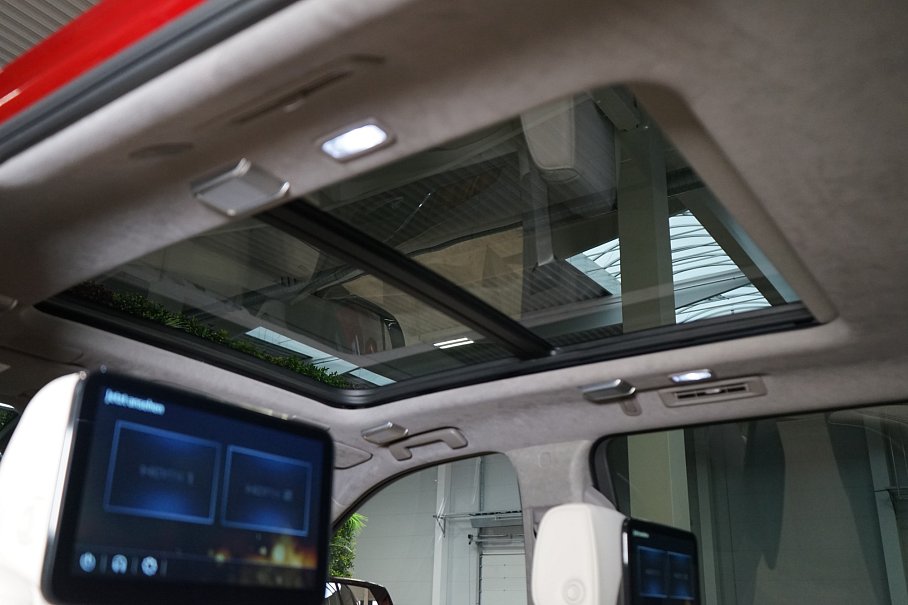 Cadillac Escalade ESV Sport Platinum