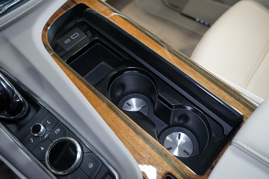 Cadillac Escalade ESV Sport Platinum